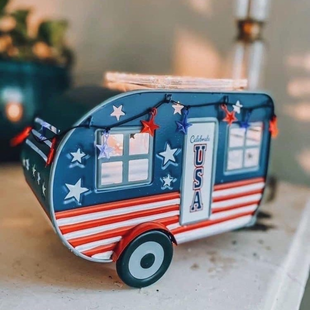 Scentsy camper wax warmer